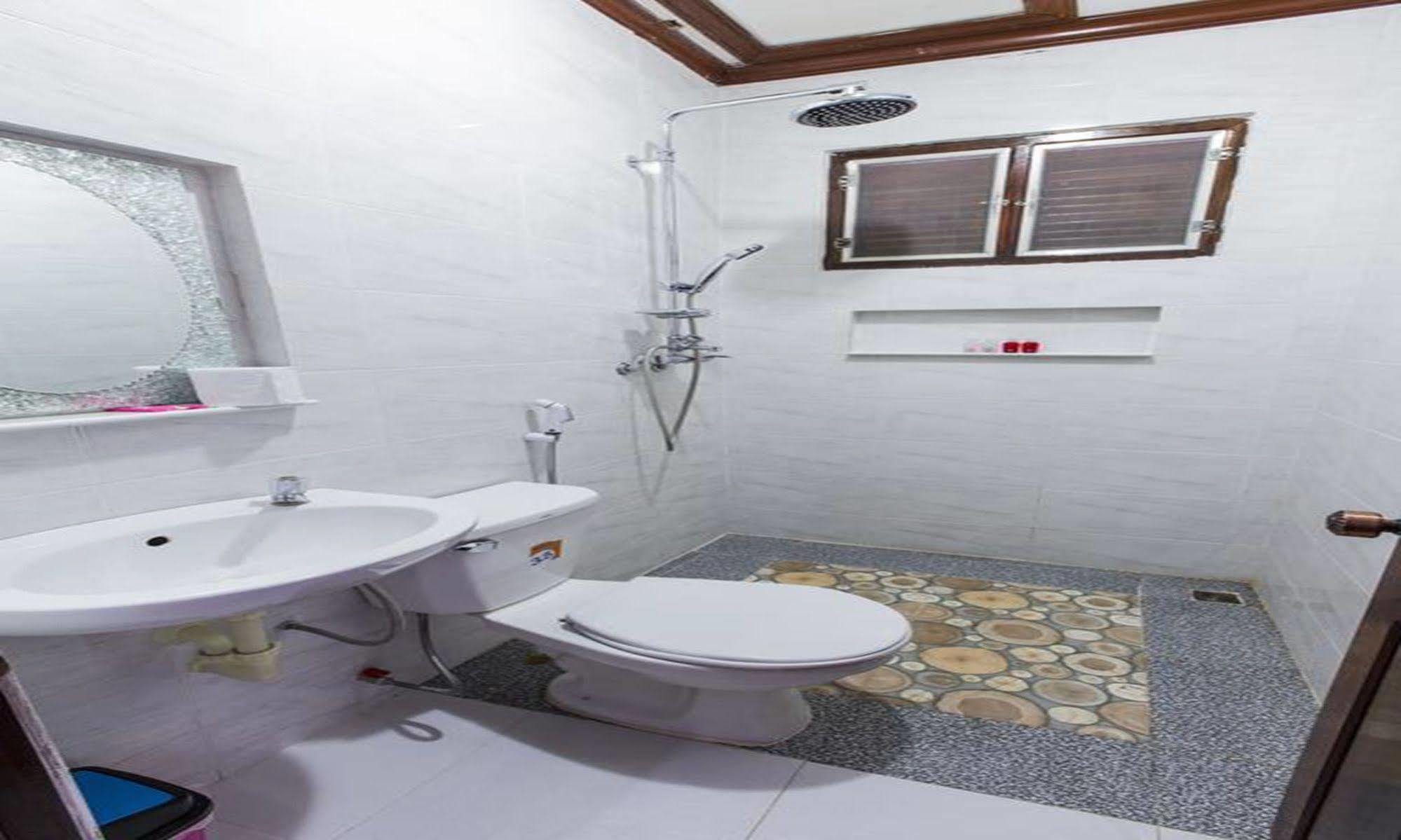 Moon'S House Hotel ルアンパバーン エクステリア 写真